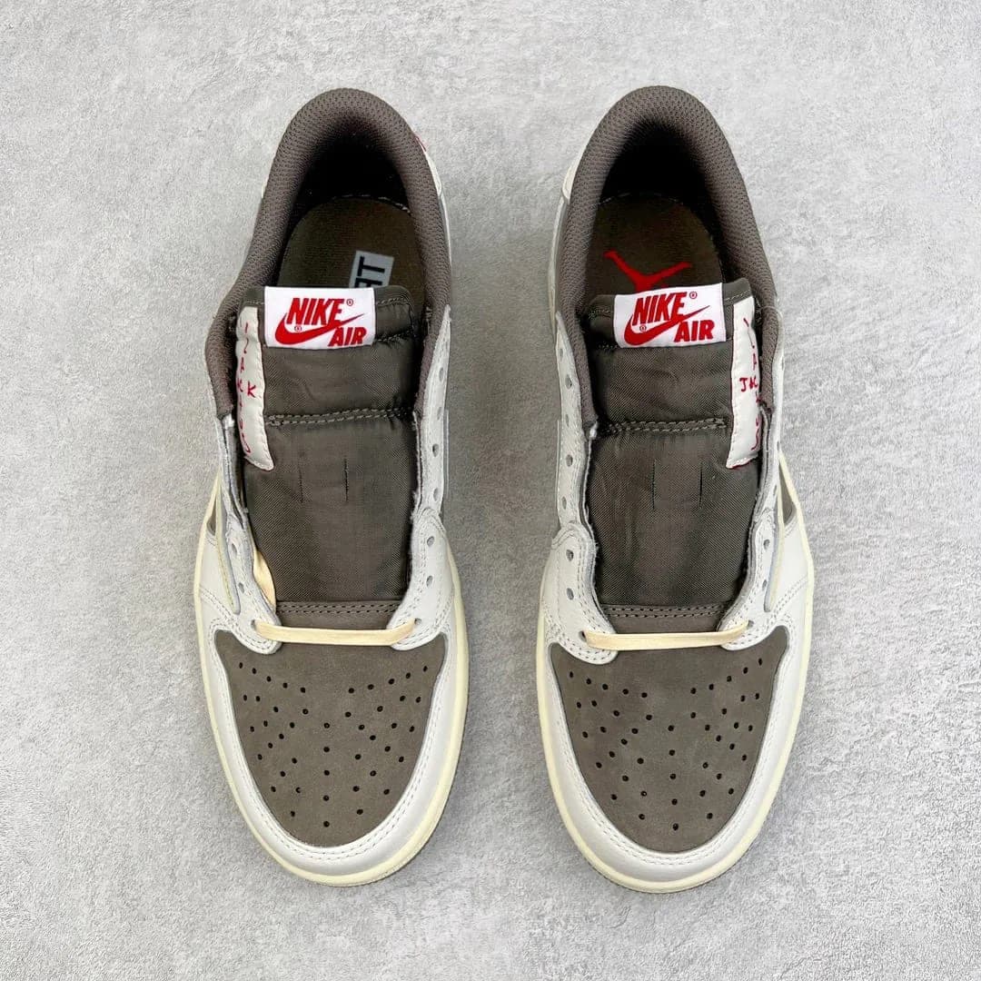 Air Jordan 1 Low in Brown product thumbnail view 2