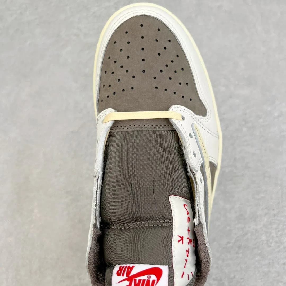Air Jordan 1 Low in Brown product thumbnail view 4