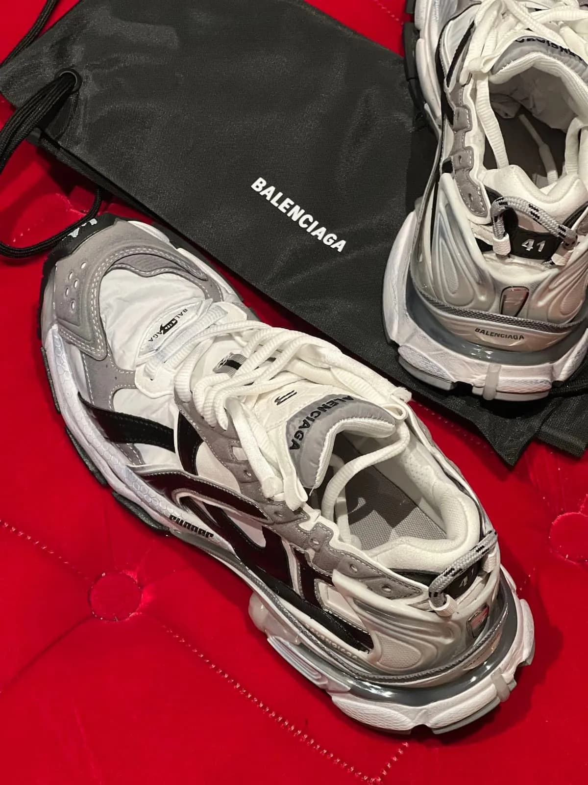 Balenciaga Runner Sneaker 7.0 in Black product thumbnail view 4